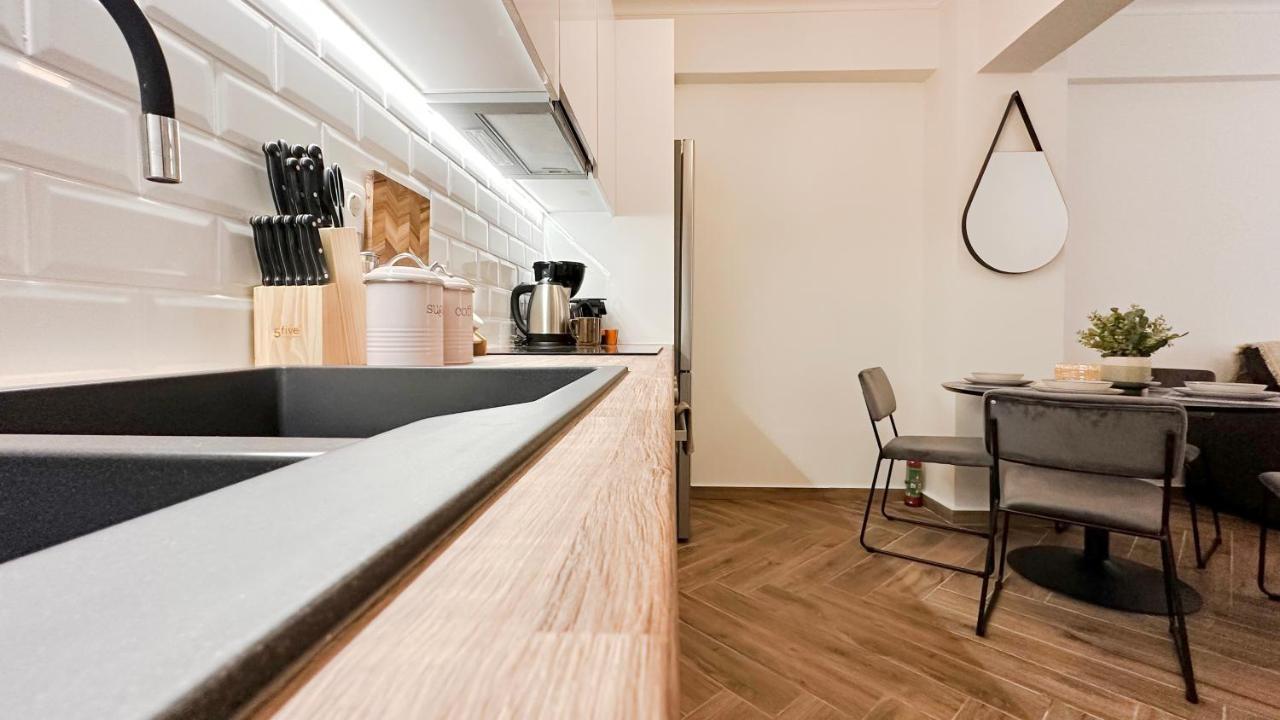 Valtetsiou Central 50Sqm Apt In Athens Atenas Exterior foto