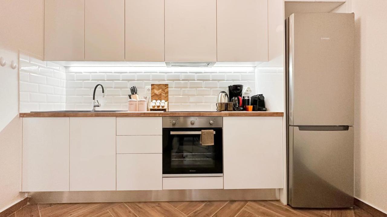 Valtetsiou Central 50Sqm Apt In Athens Atenas Exterior foto