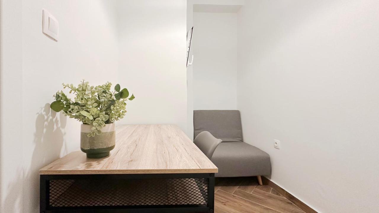 Valtetsiou Central 50Sqm Apt In Athens Atenas Exterior foto